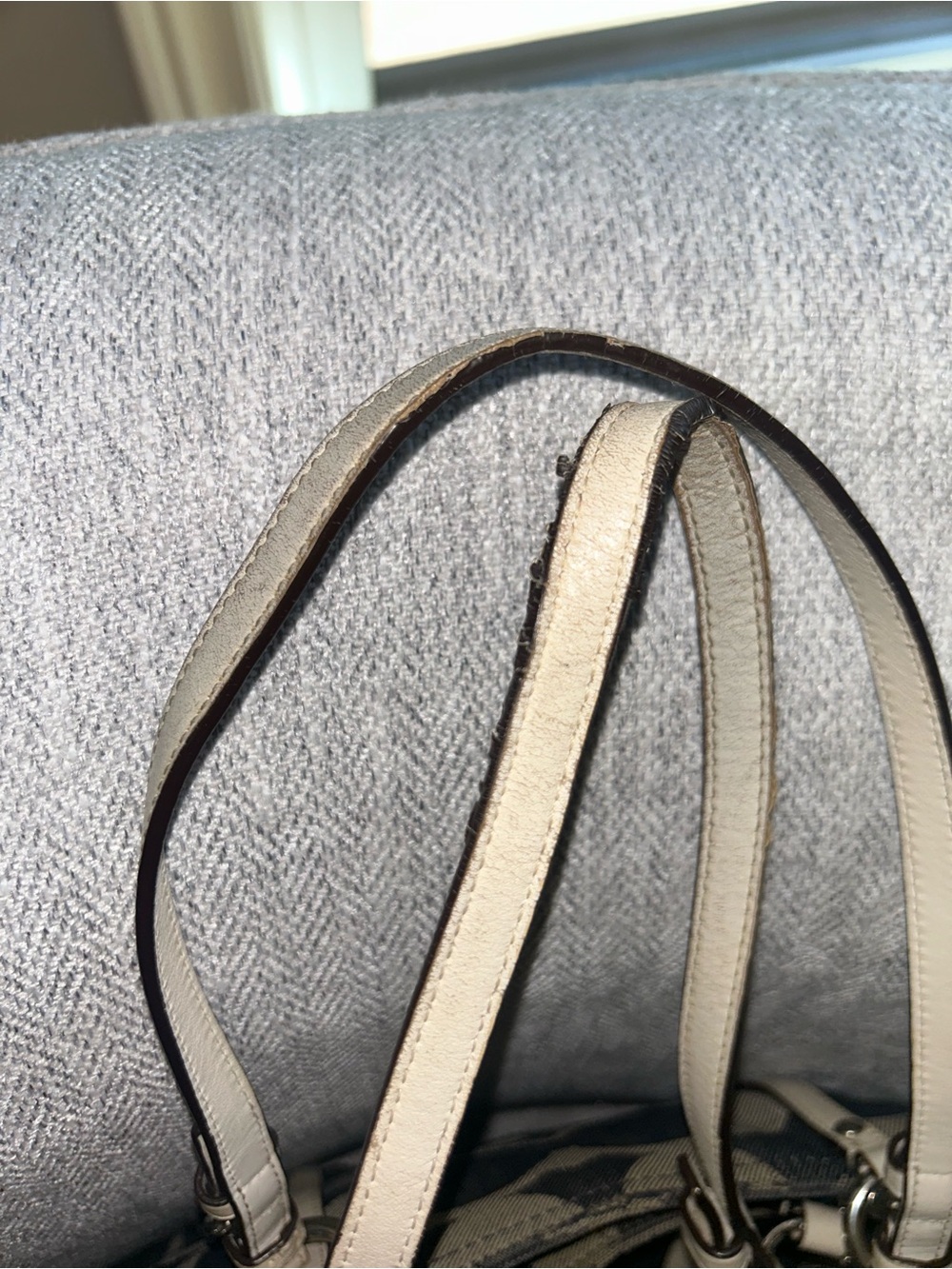 Coach Large Signature Tote in Navy and Khaki with Cream Straps - Picture 3 of 3